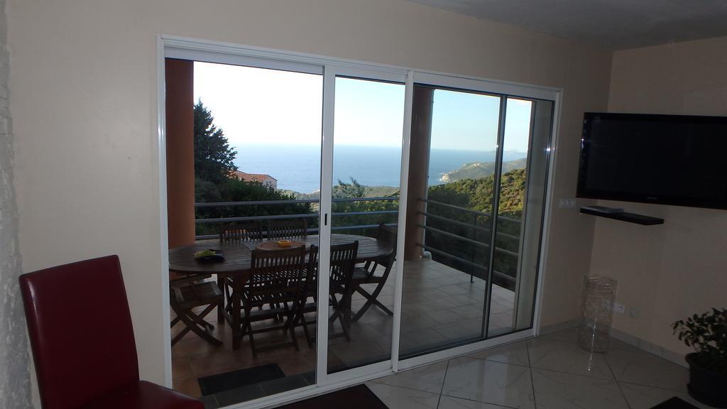 Villa Confina Villanova ภายนอก รูปภาพ